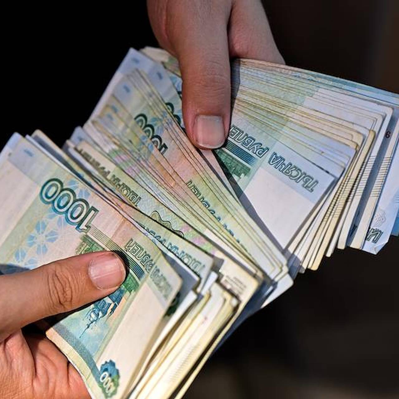 Российские компании начали сообщать о дефолтах из-за отсутствия денег