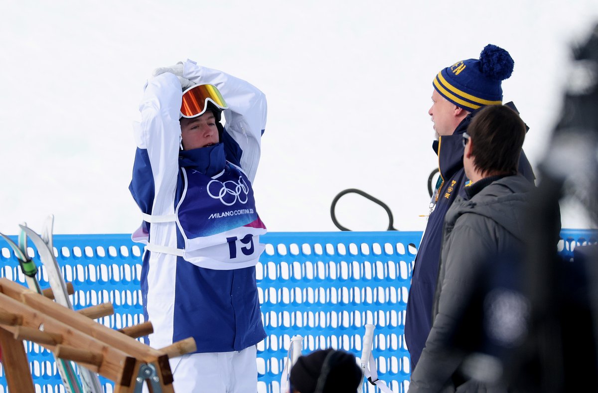 Элис Лундхольм (слева)