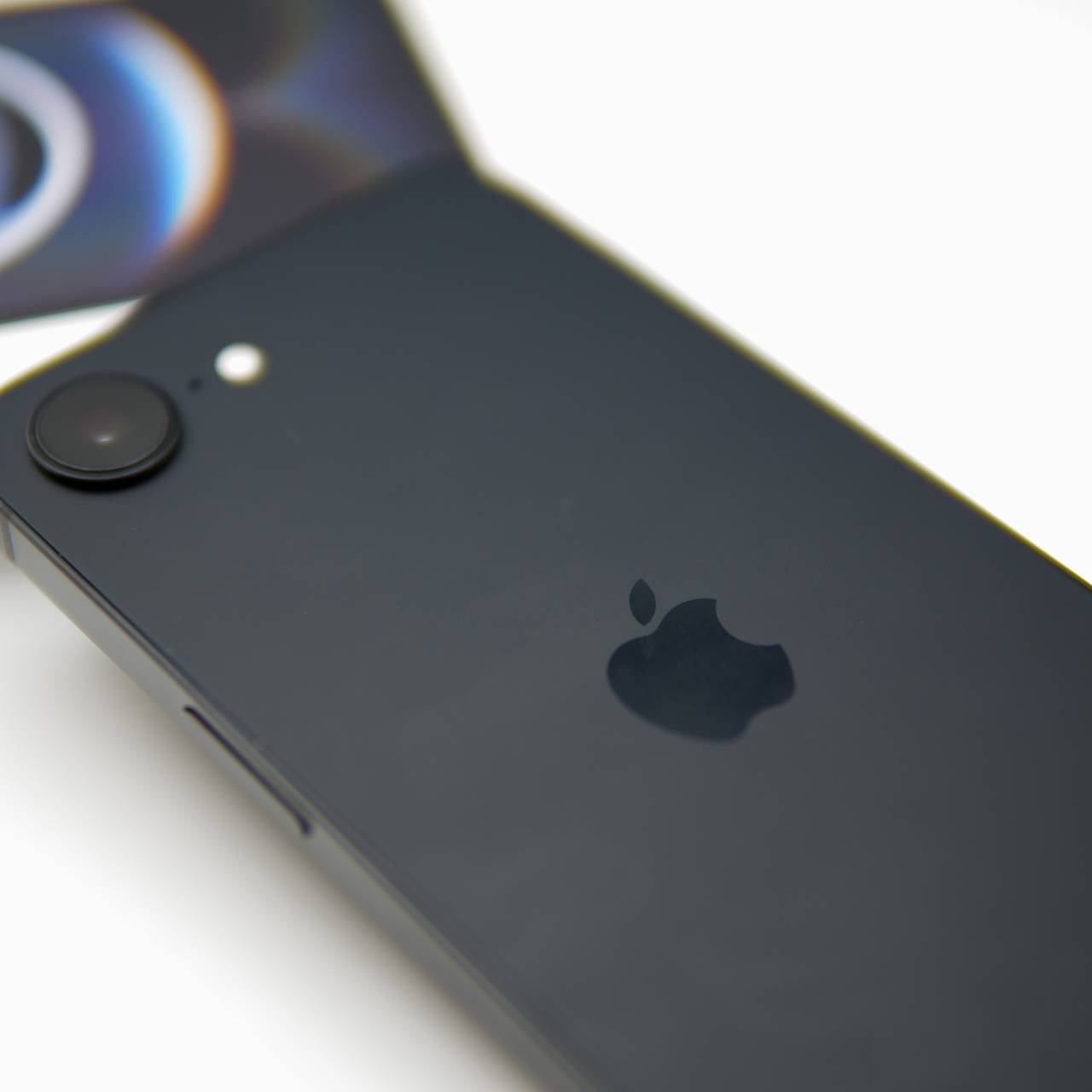 Популярные устройства Apple снимут с продажи