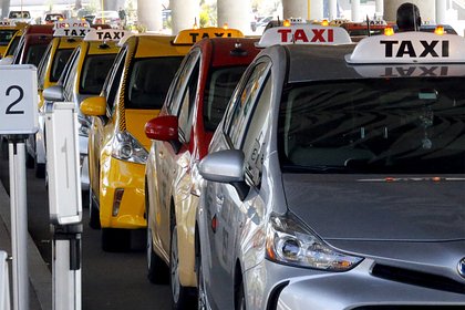 Таксист украл личность другого мужчины из-за нежелания платить налоги