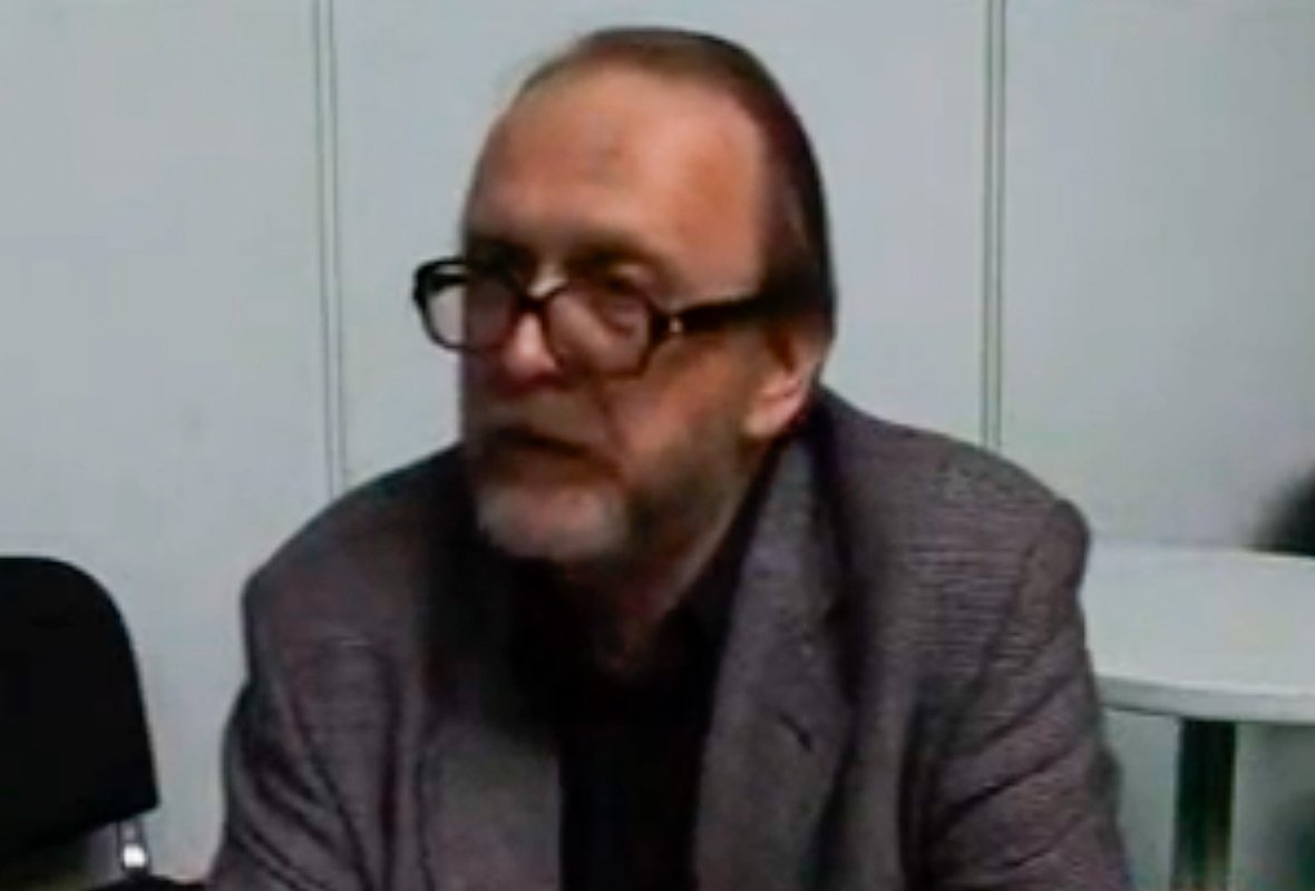 Писатель Юрий Петухов