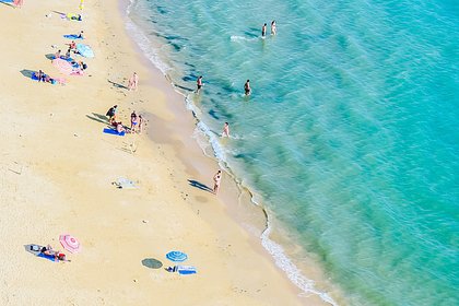 Россиянам назвали альтернативы отдыху на недоступной из-за кризиса Кубе