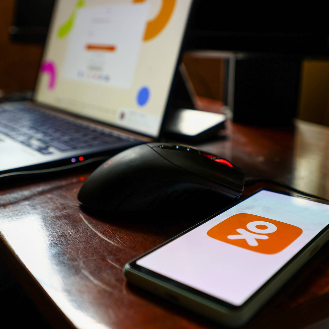 Одна соцсеть стала убежищем для молодых пользователей на фоне блокировки Telegram