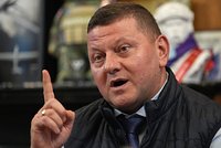 «Я буду сражаться с вами». Главный соперник Зеленского за пост президента Украины обвинил его в провале наступления ВСУ 