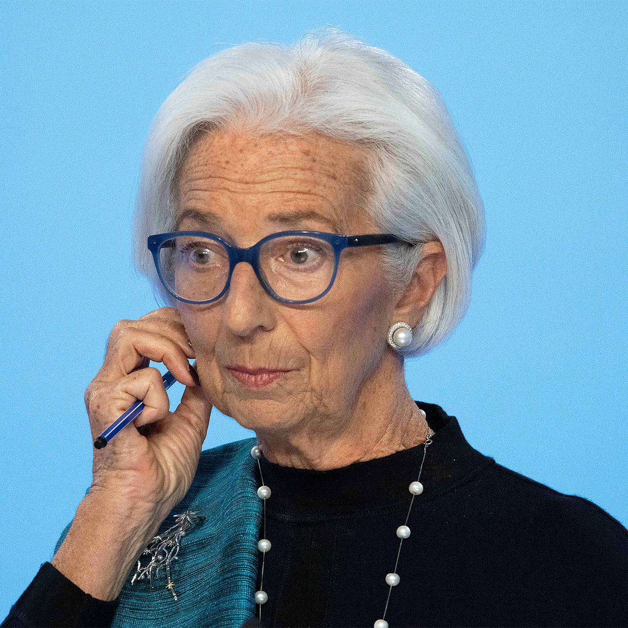 Глава ЕЦБ неоднозначно отреагировала на слухи о ее досрочной отставке