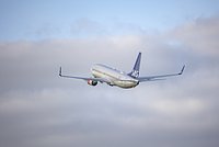 «Прибыли за крупными птицами». У западных границ Украины заметили несколько санитарных самолетов. За кем они могли прилетать? 