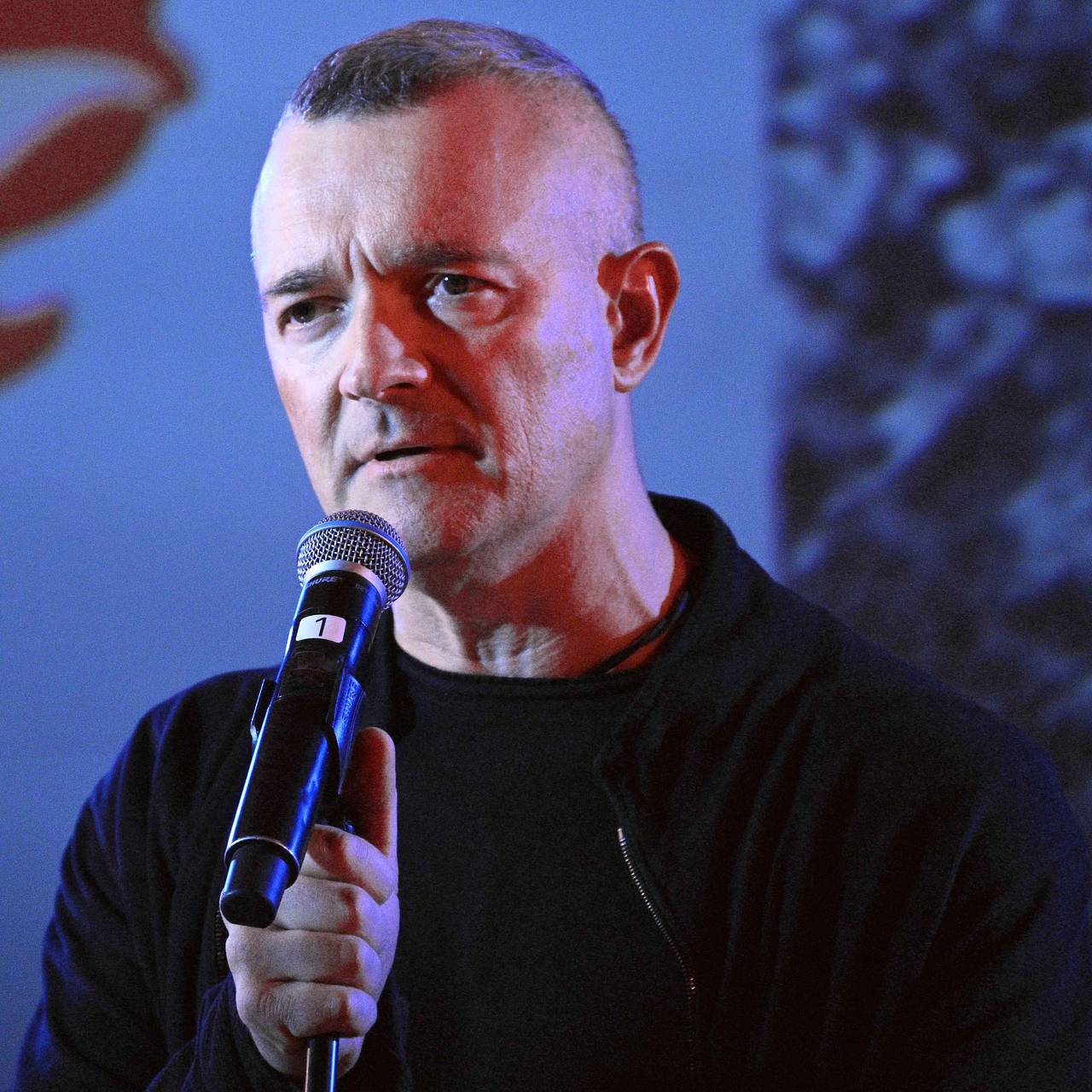 Бероев назвал свинством демонстрацию роскошного отдыха