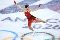 Петросян пригласили на показательные выступления, а канадские хоккеисты вырвали путевку в финал. Как прошел 14-й день Олимпиады