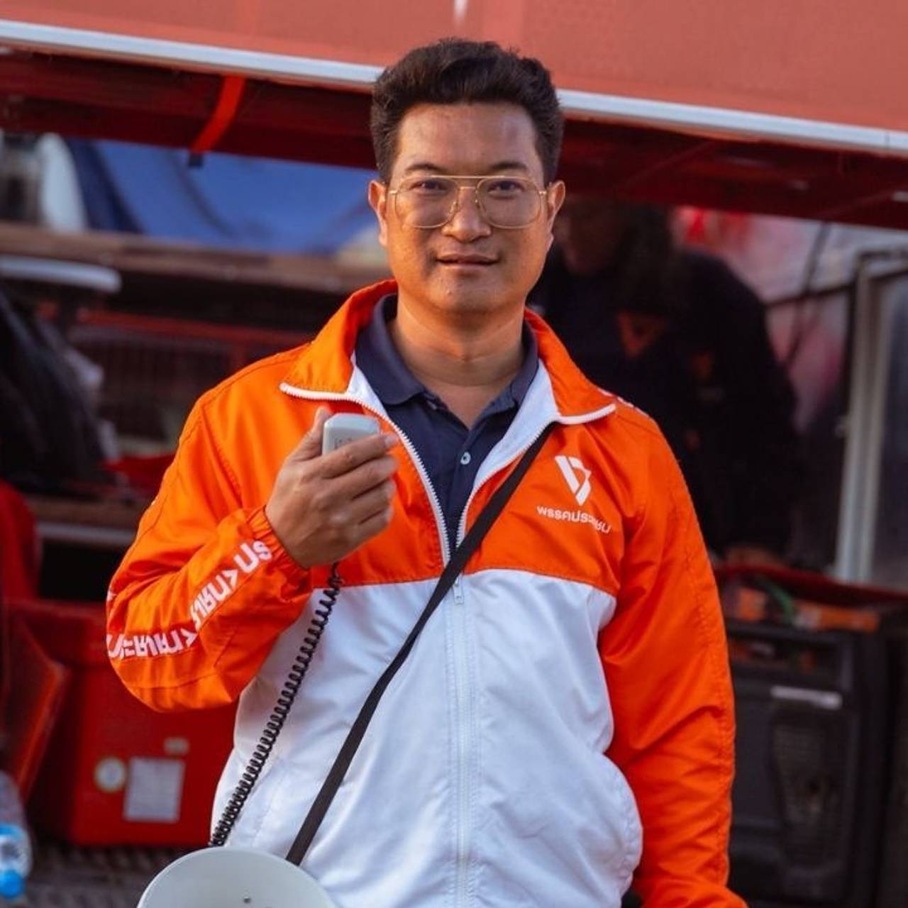 Известный политик накачал певицу наркотиками и изнасиловал за границей