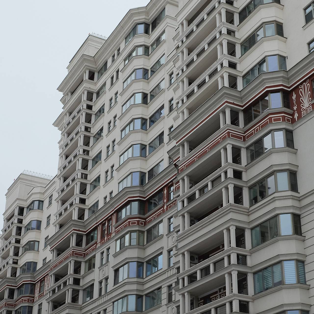 Россияне перестали доверять рынку жилья