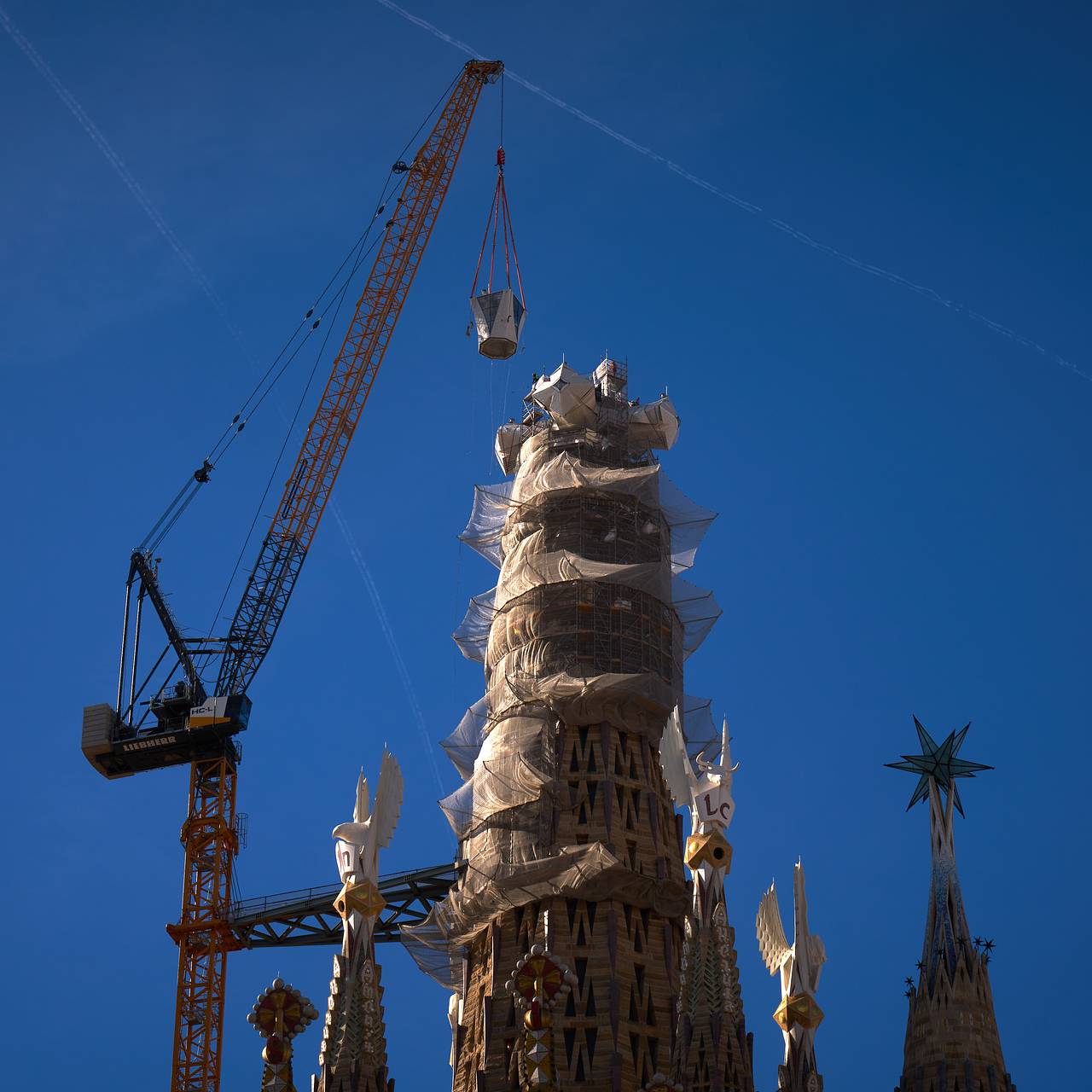 Самый высокий храм в мире достиг своей максимальной высоты