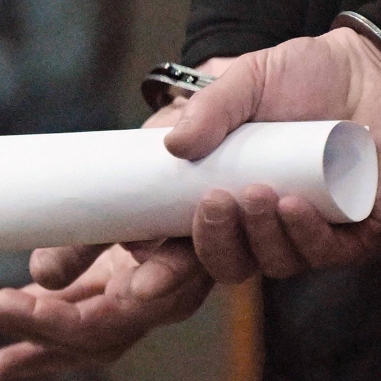 Прославленный подвигами советский ледокол обеспечили контрабандой