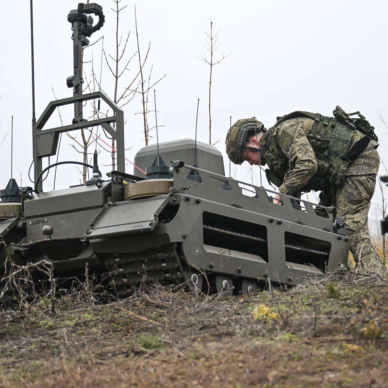 Российские &laquo;Курьеры&raquo; получили огнеметную &laquo;Сколию&raquo;