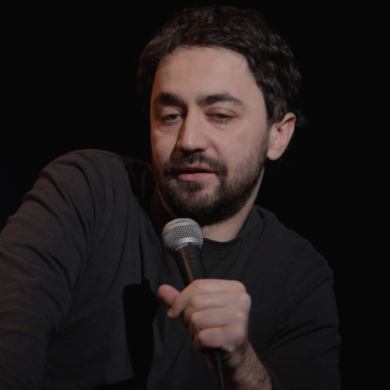 Признанный нежелательным в России комик рассказал о неожиданном сообщении от адвоката