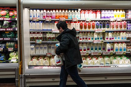 Российская тревел-блогерша показала количество купленных на тысячу рублей товаров в США