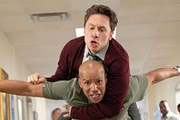 Сериал «Клиника» вернулся спустя 16 лет. Что вышло из возрождения культового сериала?