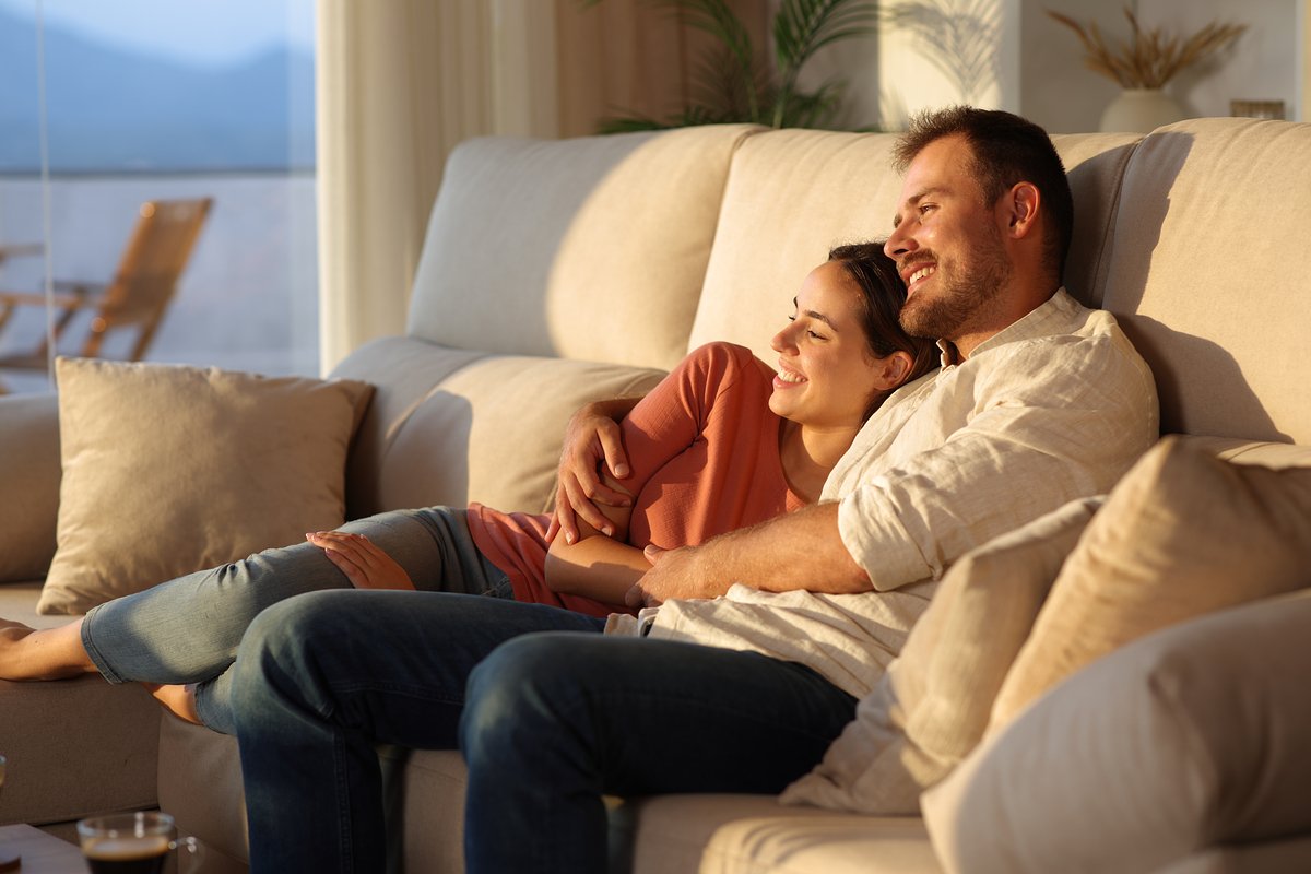 По данным опроса ВЦИОМ, крепкая семья занимает ключевое место в ценностной системе координат большинства россиян. 