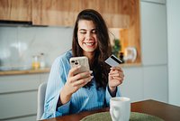 Как перевести деньги в Россию? Топ способов отправить перевод из-за границы в 2024 году