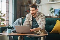 Как устроиться на работу без образования? Топ профессий, для которых не требуется диплом