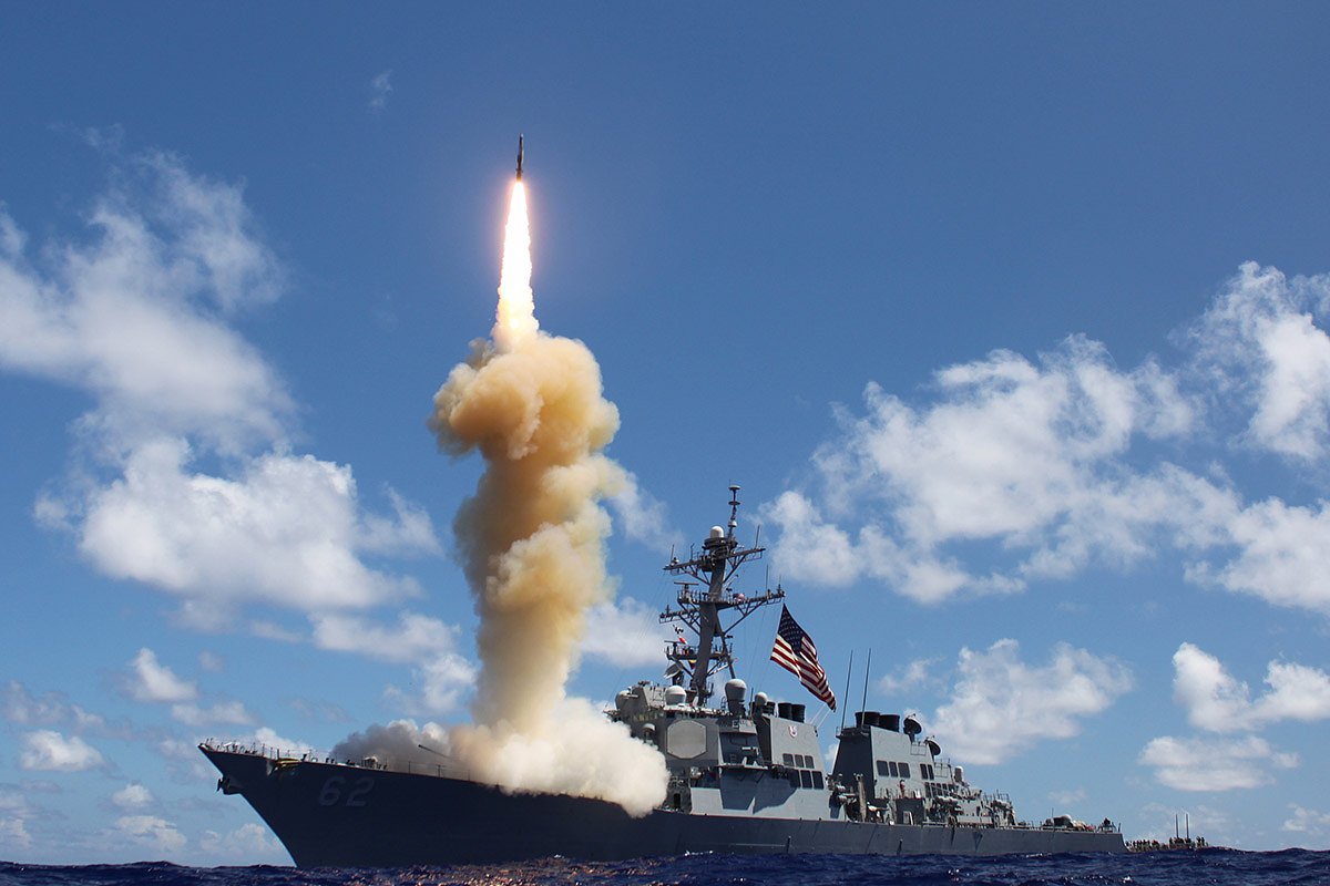 Запуск американской ракеты Tomahawk