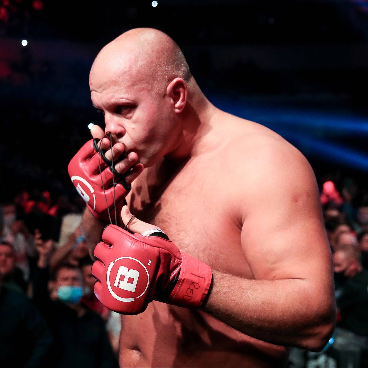 Федор Емельяненко рассказал о нежелании проводить бои в России