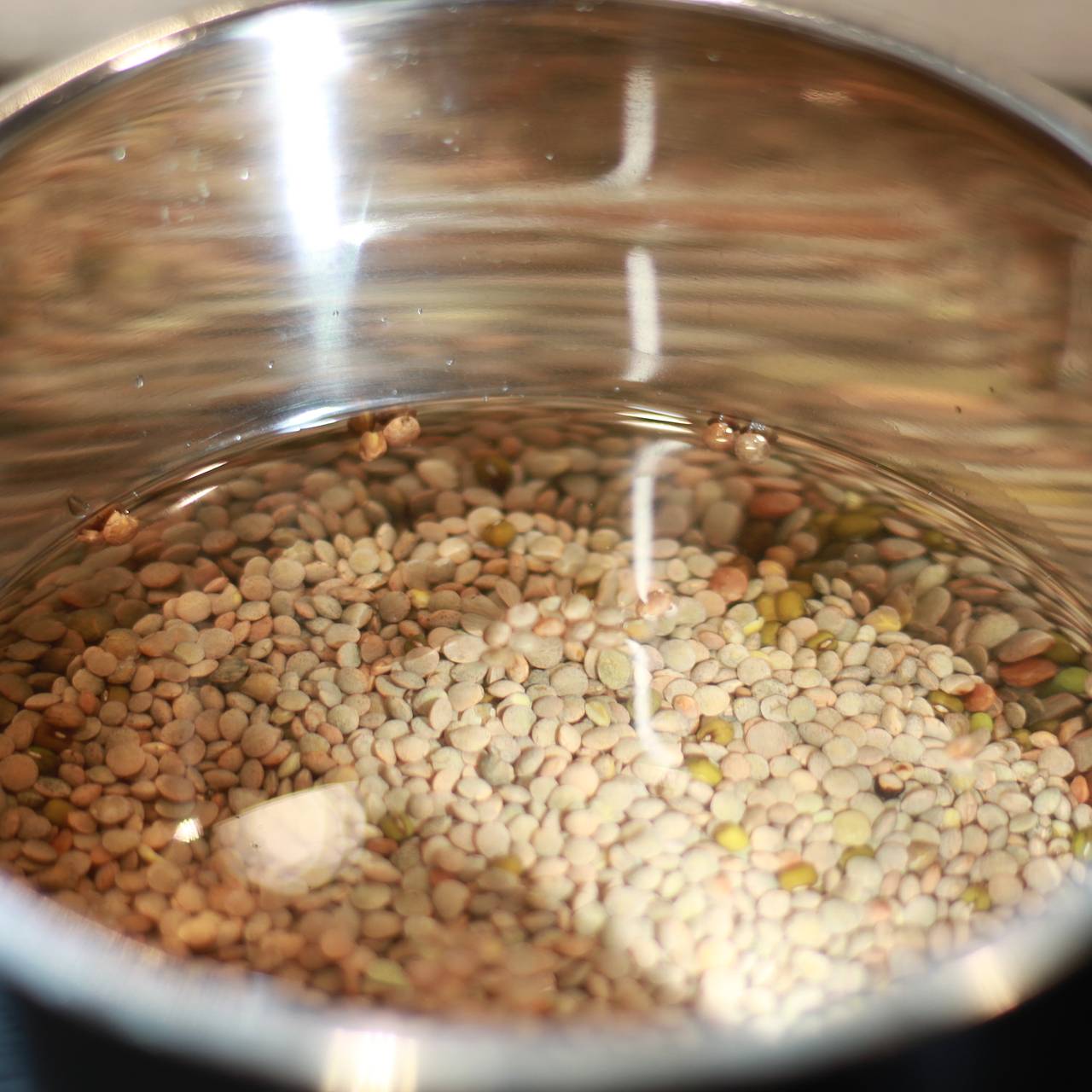 Малышева назвала защищающий сердце и сосуды суп