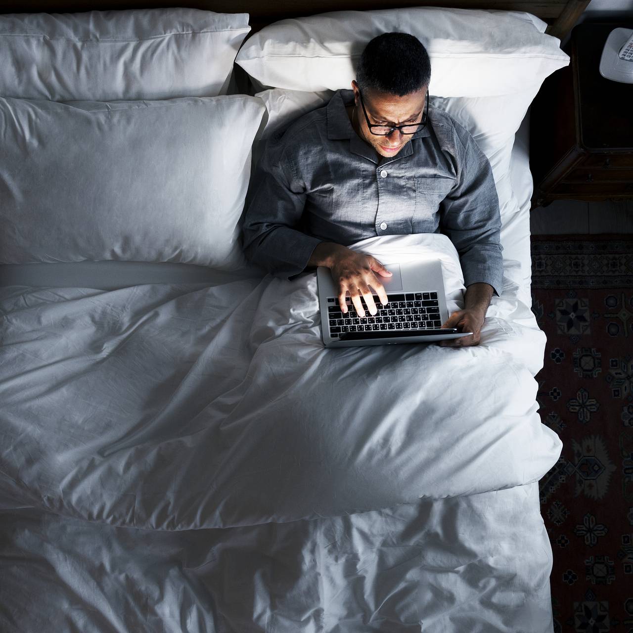 Врач предупредила об опасности привычки ложиться спать после 23 часов