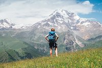 Гора Казбек: интересные факты о знаменитом вулкане Кавказа. Популярные маршруты восхождения и советы по подготовке