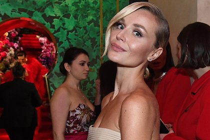 Полина Гагарина пожаловалась на внешний вид и задумалась о пластике