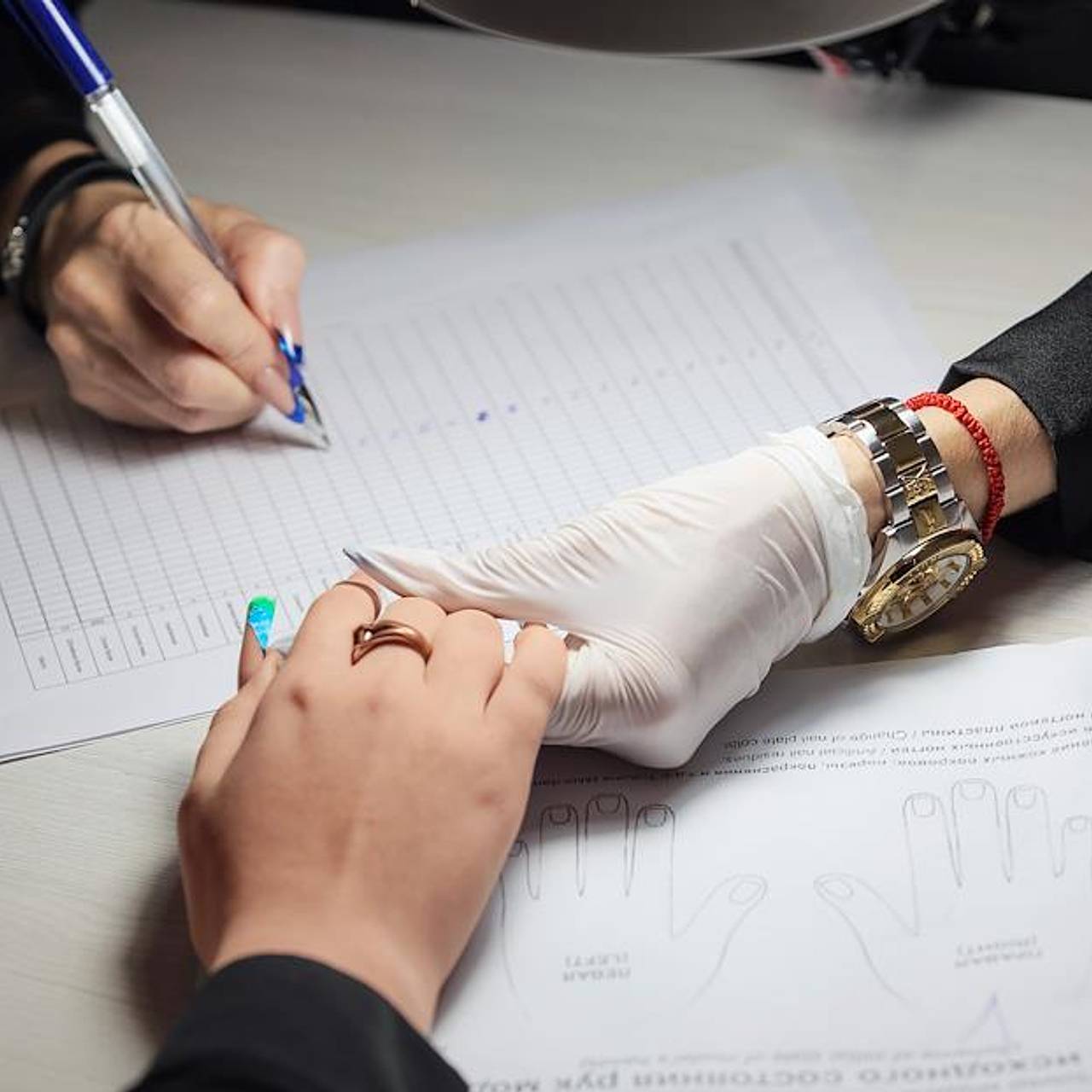 Людоедка из российского города ответила на сообщения о работе мастером маникюра