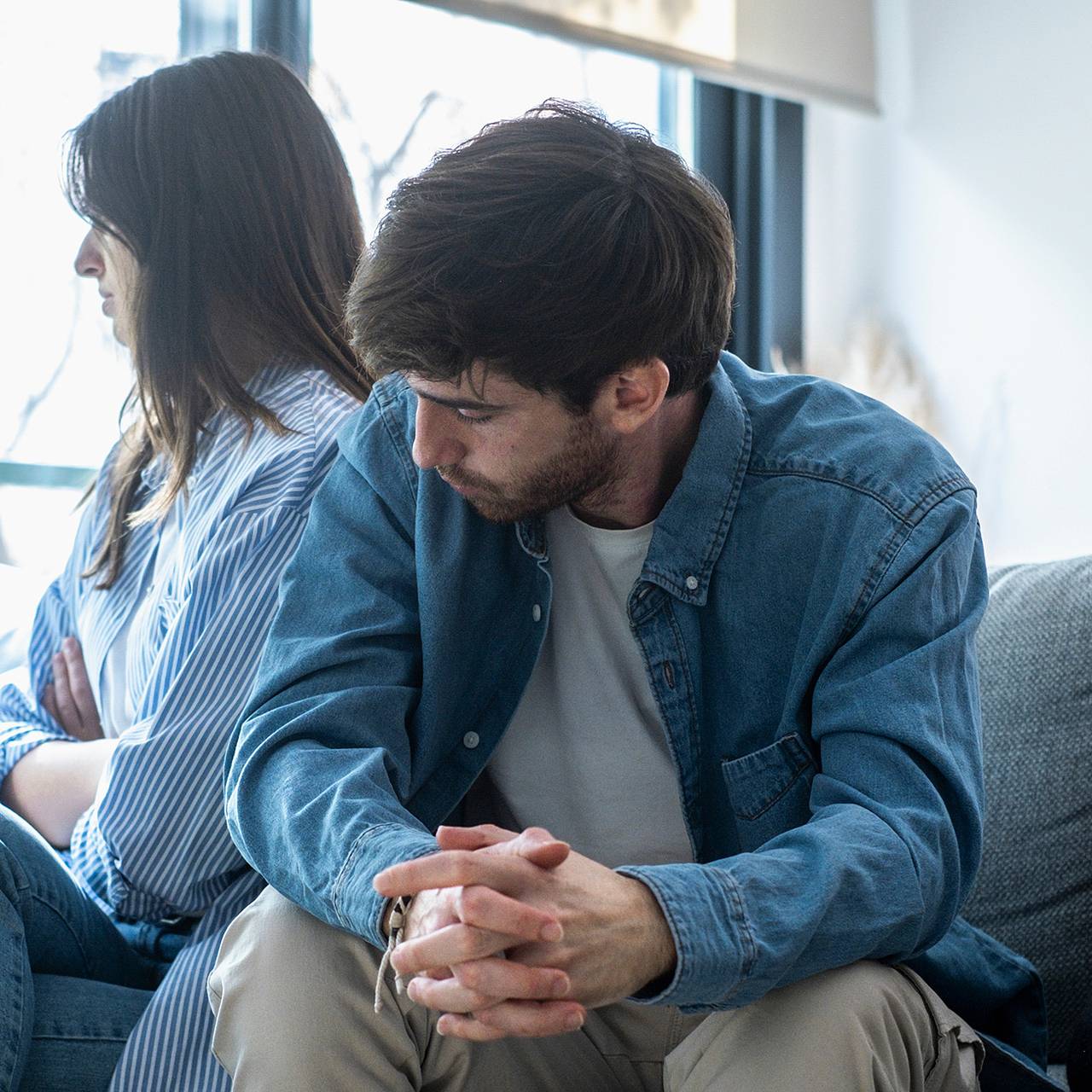 Россияне назвали плохой подарок на 8 Марта поводом для расставания