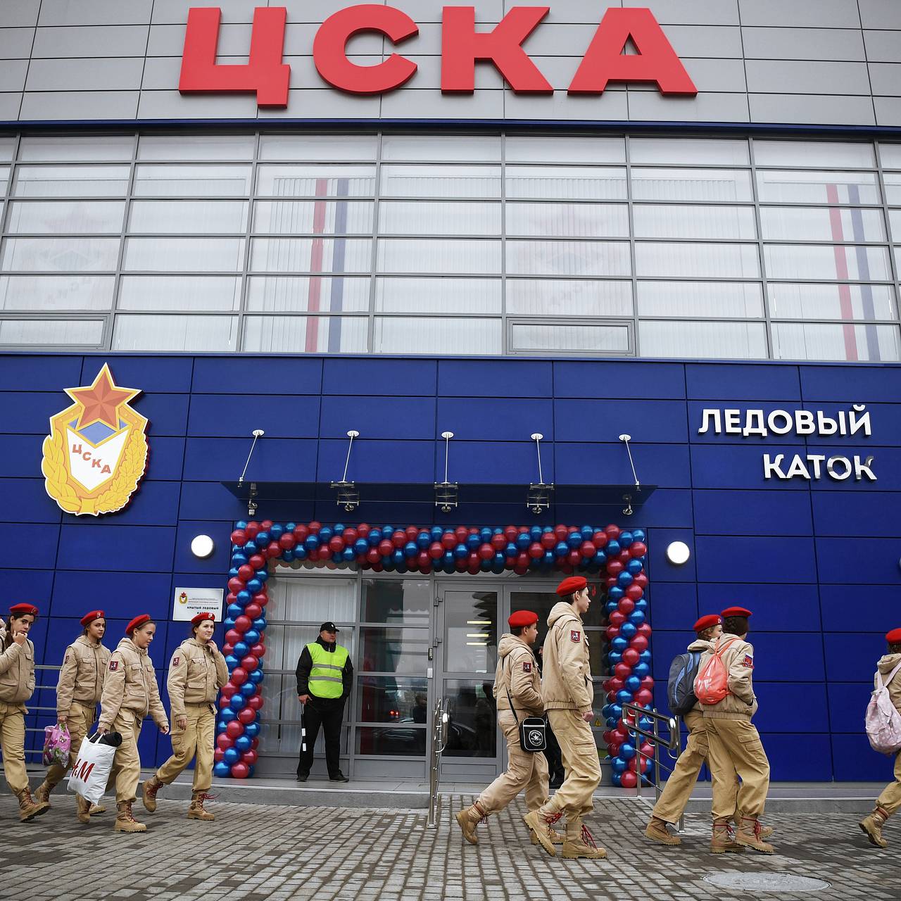 В Москве обвалилась крыша катка ЦСКА