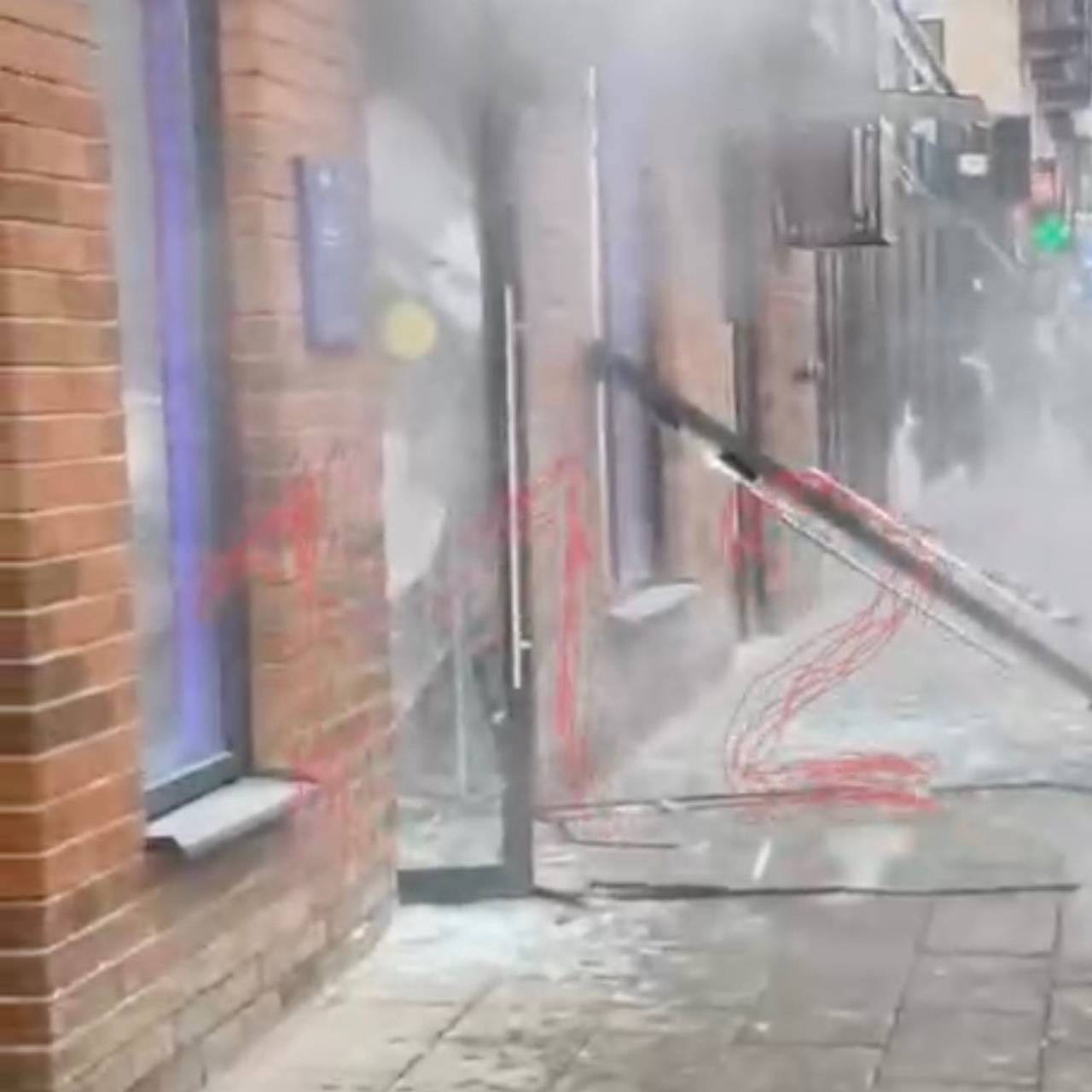 Взрыв произошел в банке в Подмосковье