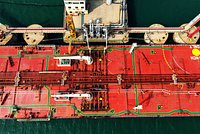 Трамп собрался снять санкции с нефтяной отрасли некоторых стран. Как реагирует Россия на энергетический кризис? 