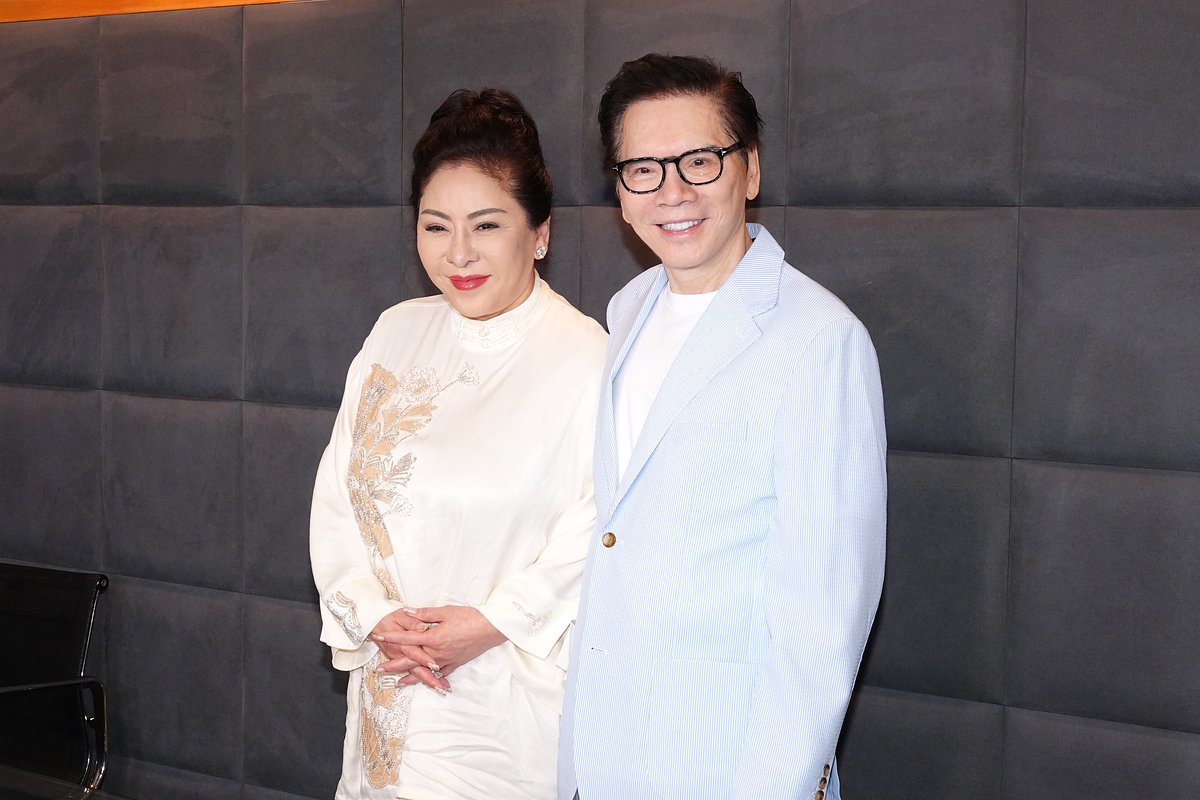 Чарльз Хён и его жена Тиффани Чэнь