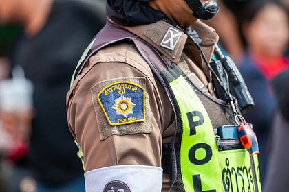 Мужчина увидел жену с другим и устроил стрельбу около больницы