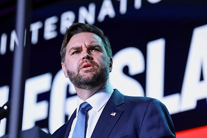 Особую позицию вице-президента США по Ирану объяснили