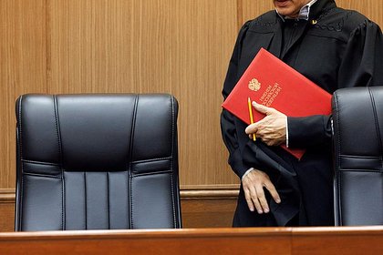 Дело сына &laquo;крабового короля&raquo; начали рассматривать в суде без его участия