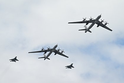 Перехват российских Ту-142 у Аляски дюжиной самолетов объяснили