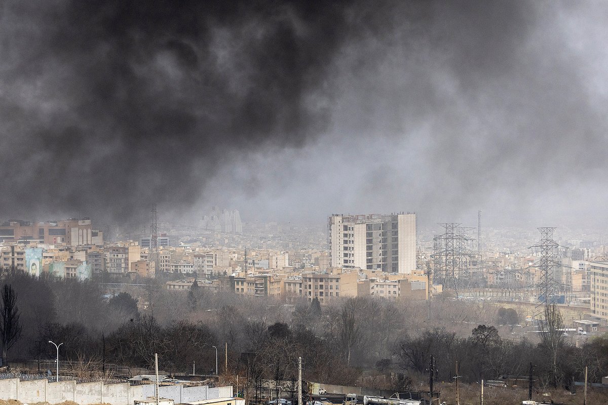 Тегеран после ночных авиаударов, 8 марта 2026 года