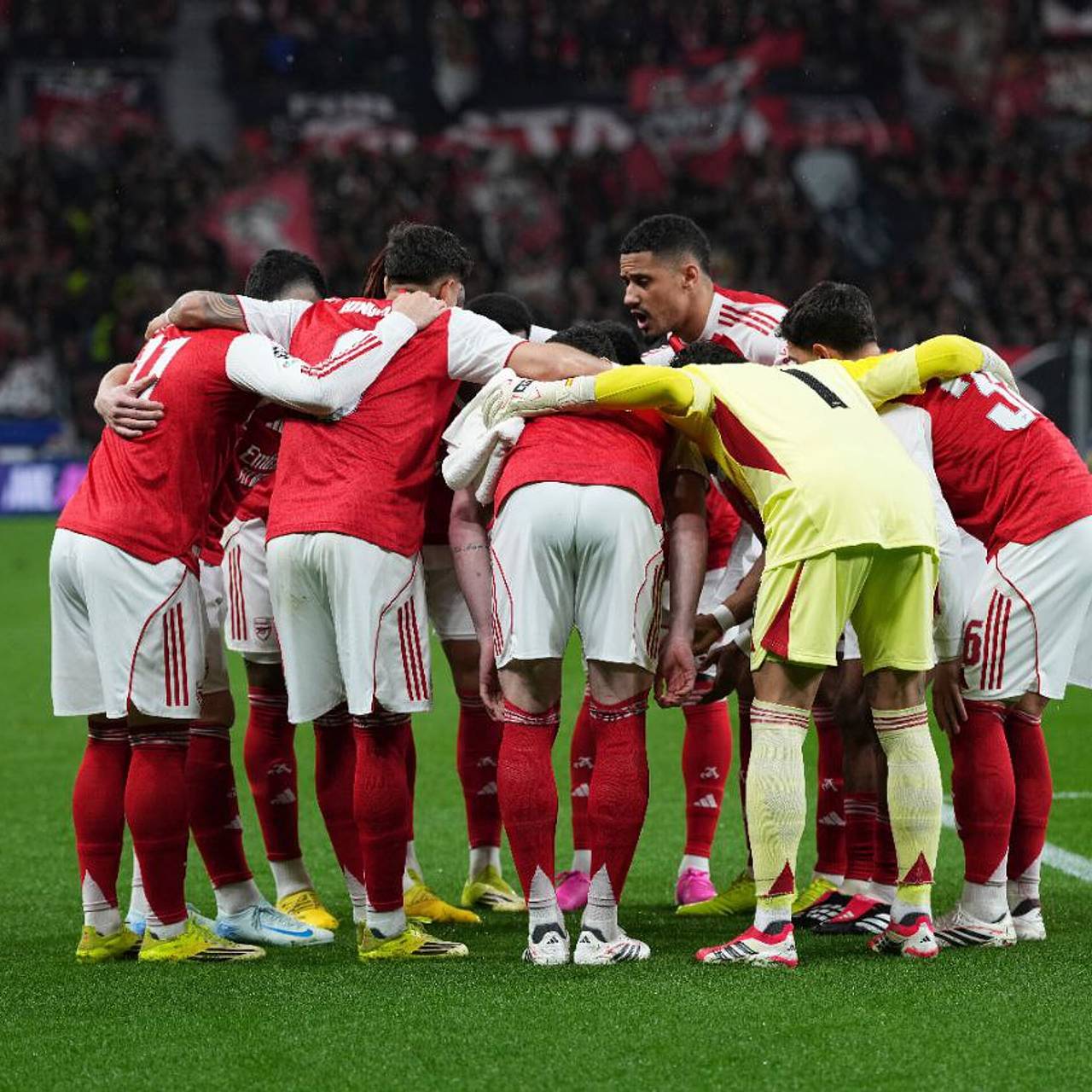 &laquo;Байер&raquo; и &laquo;Арсенал&raquo; сыграли вничью в первом матче 1/8 финала Лиги чемпионов