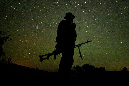 Огненный шар появился в небе над российским регионом во время атаки ВСУ и попал на видео