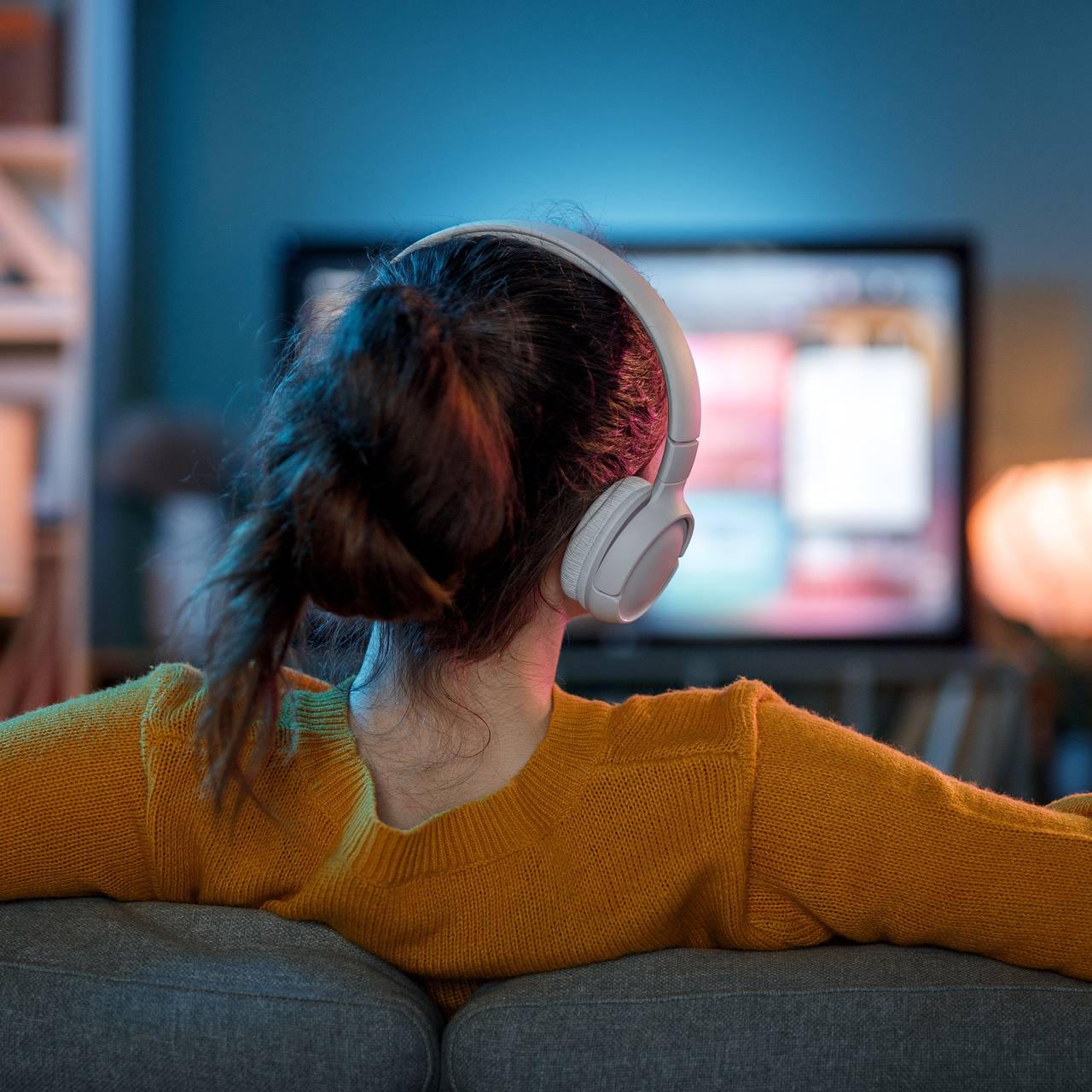 Досмотр сериала без партнера приравняли к измене