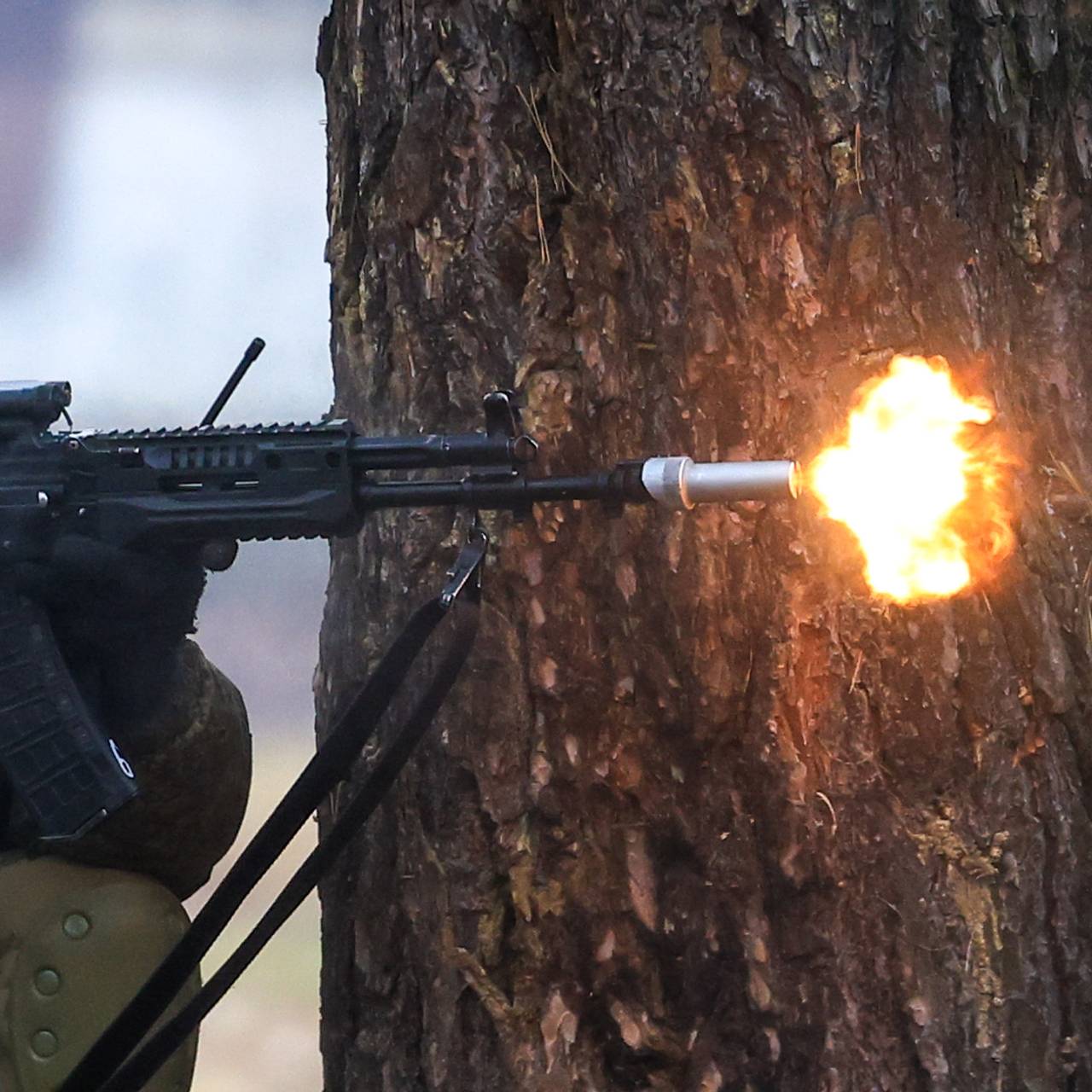 Трансвестит из Канады вступил в ряды ВСУ