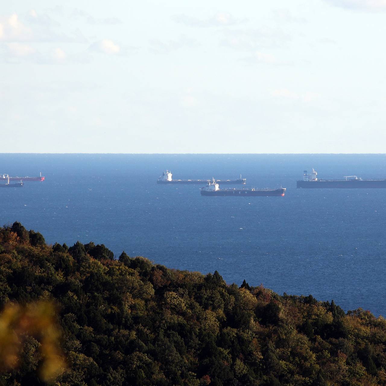 Постсоветская страна пообещала не принимать российские танкеры