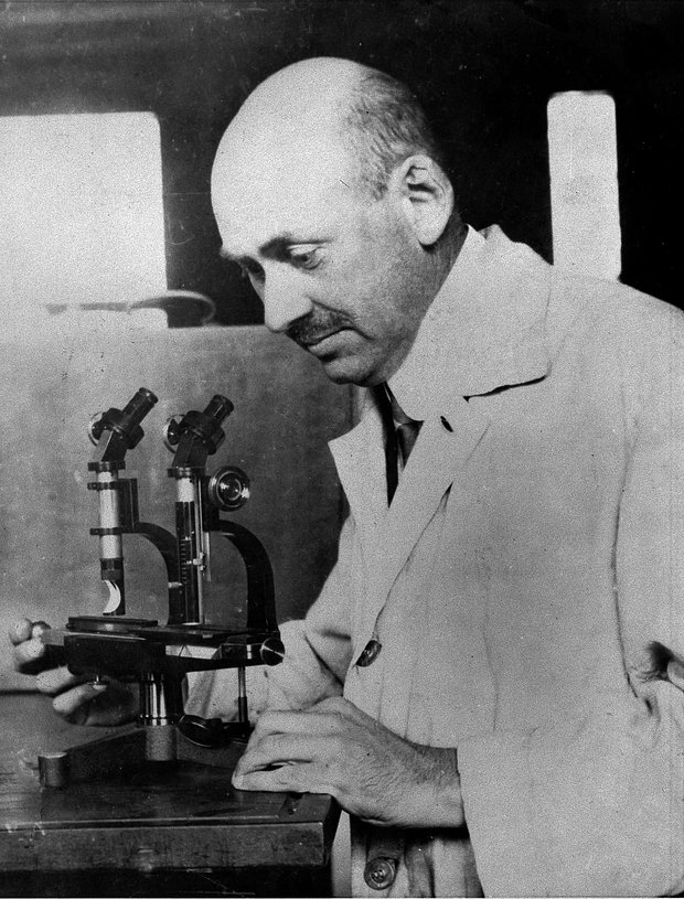 Роберт Годдард в 1929 году