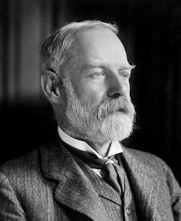 Джордж Дарвин