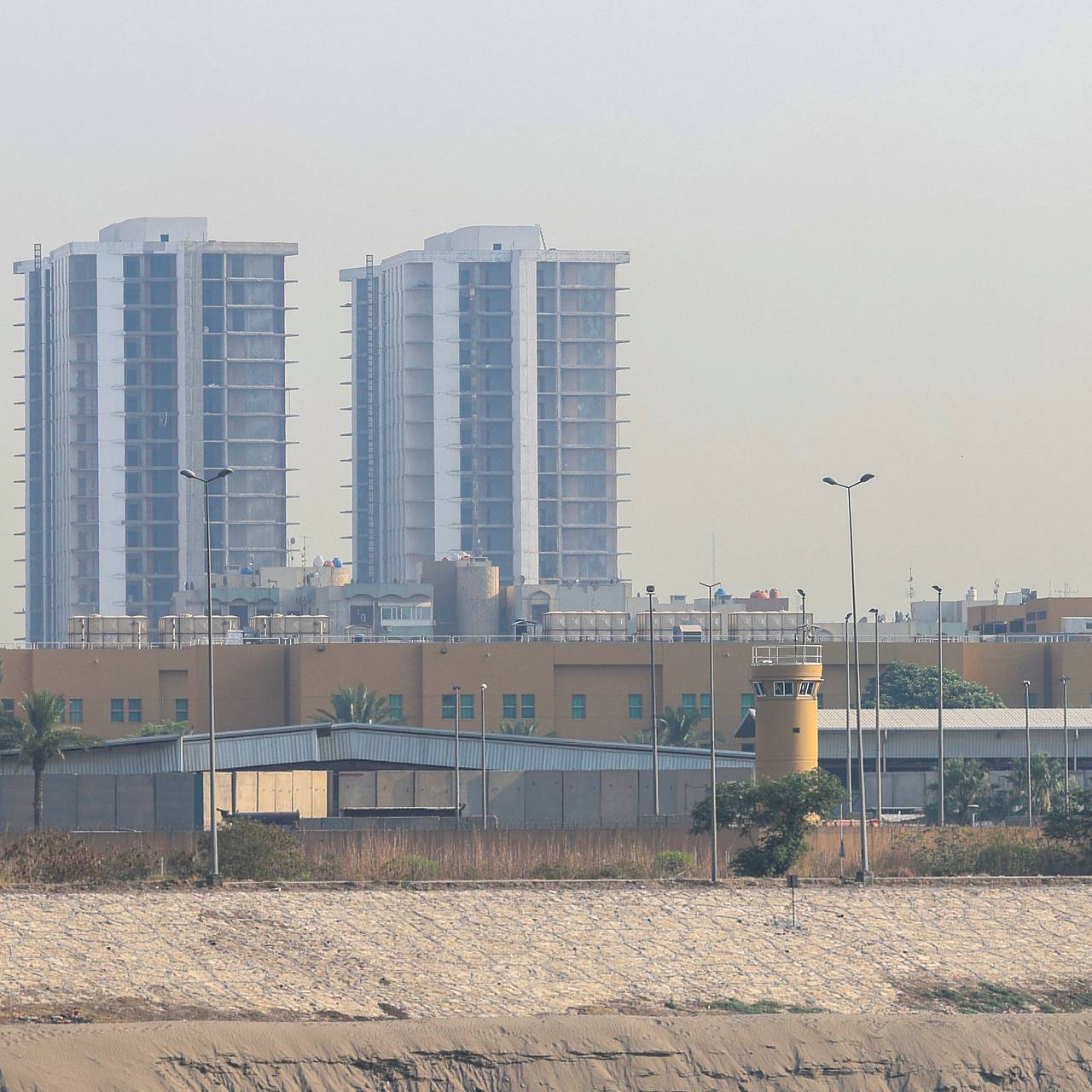 Посольство США в Ираке подверглось атаке