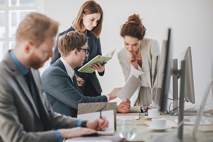 Раскрыты подробности о переходе в России к четырехдневной рабочей неделе