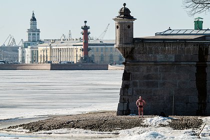 Петербург попрощался со снегом